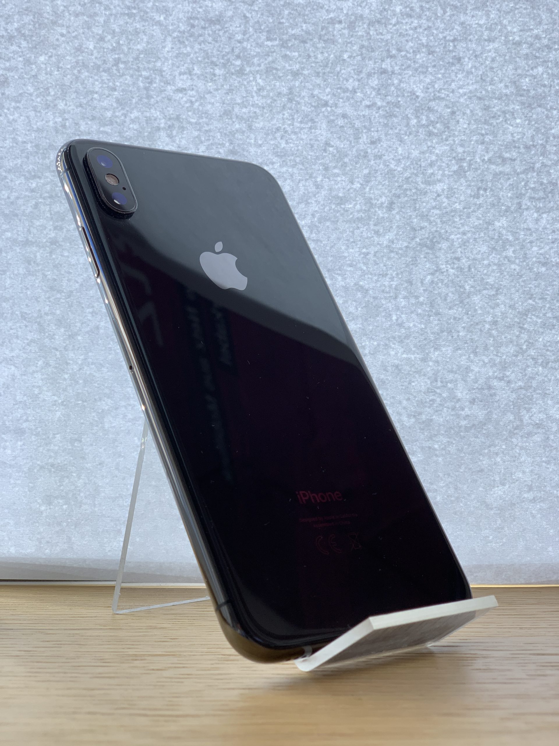 Apple iPhone XS Max 256GB space gray WERKSOFFEN Gebraucht – Connecting